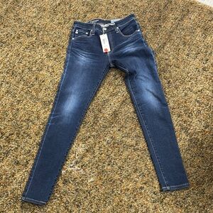 AG the Farrah skinny jean Women's Blue Skinny Jeans NWT